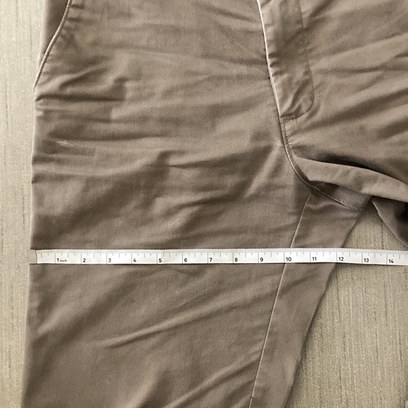 Haggar Strait Leg Flat Front Chino Pants 32x32 - Picture 10 of 16
